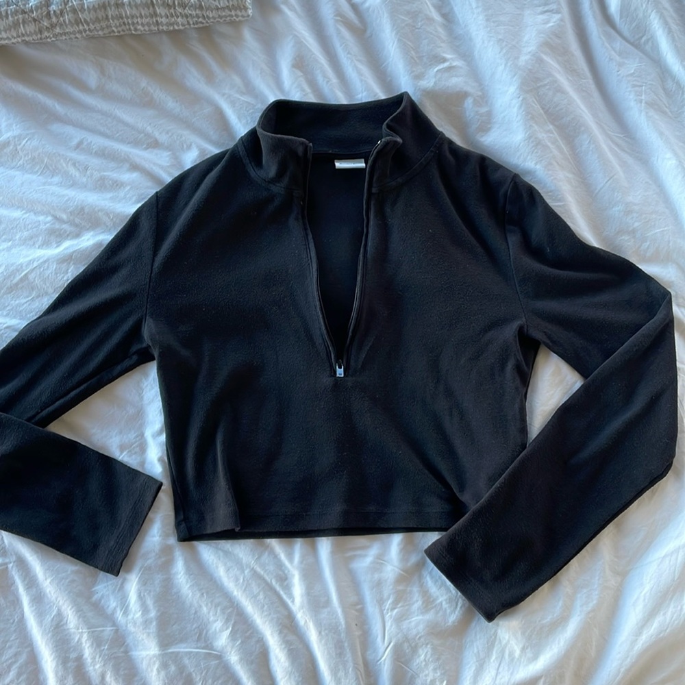 ARITZIA | Sunday best half zip crop top